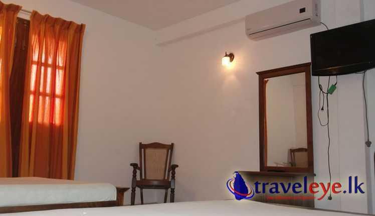 Sai Holiday Inn Jaffna Exterior photo